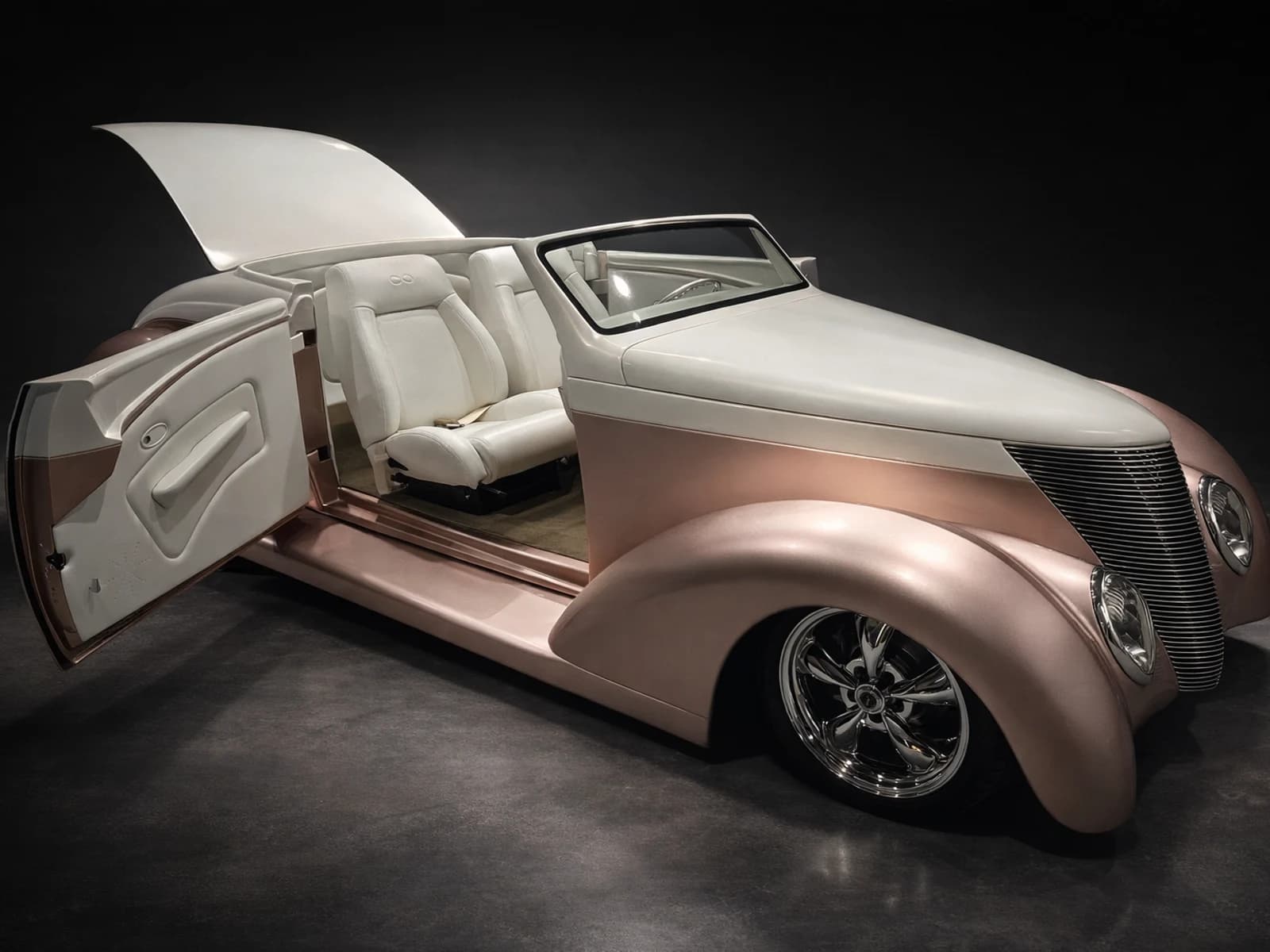 Infinite Curves - 1937 Ford Roadster interior